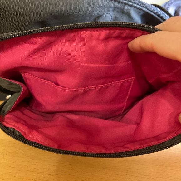 BAGGALLINI Criss Cross Bagg Crossbody Shoulder Bag Purse Double Zip in Charcoal - Picture 9 of 16